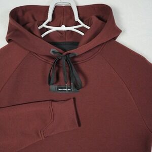 On Cloud Running Mens Hoodie Mulberry Burgundy Technical Mesh Pocket Small